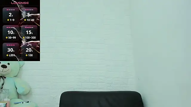 nathally_roses live