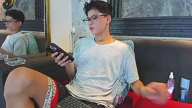 Brianhot0F live