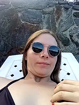 Blondie_angie live