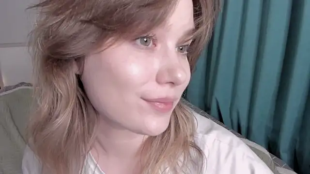 JennyHardy live