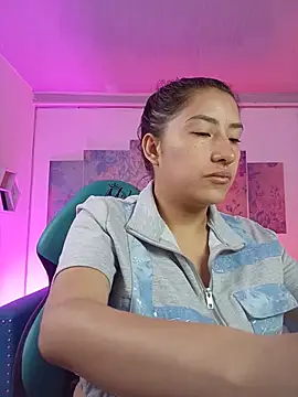 violetta_4m live