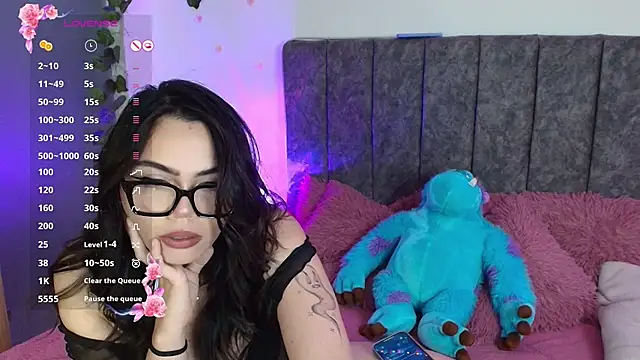 andraa_rossee live