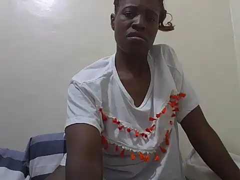 Eebony_Bubbly live