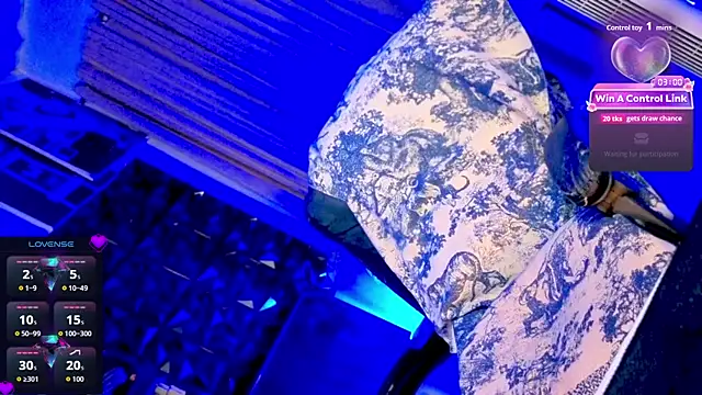 KYLIE_SHEMALE live