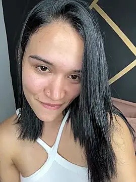 Victoria_Monrou live