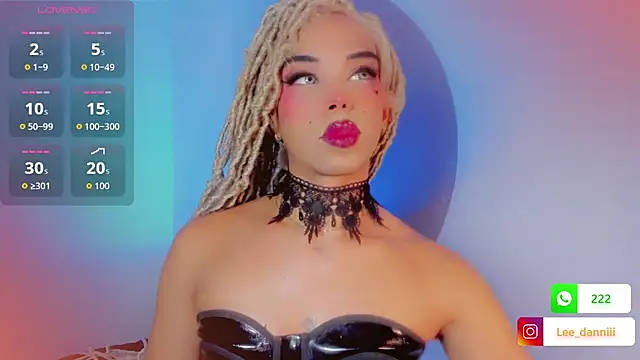 DanniLee_ live