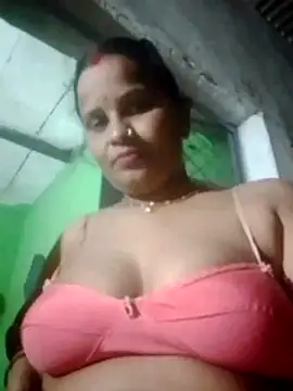 Shivani09900 live