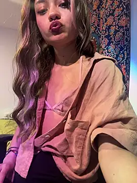 Angel-Lewd-Cakel live