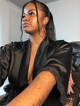 ValerieBlakee live