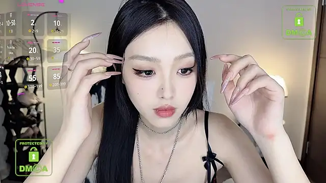 IAIA_iris live