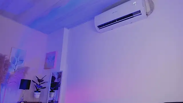 KaryMooon live
