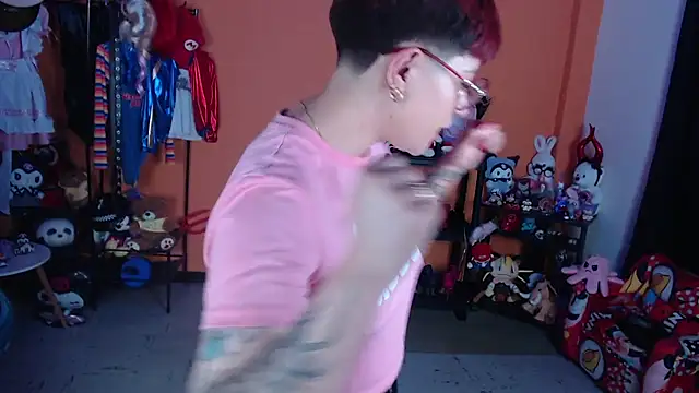 MissMiia2 live