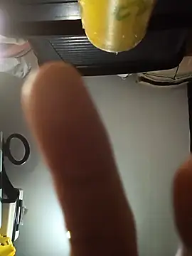 HornyKerujieTrans live