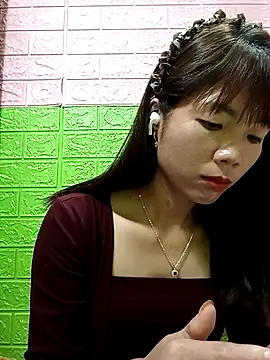 AmyLinee01 live