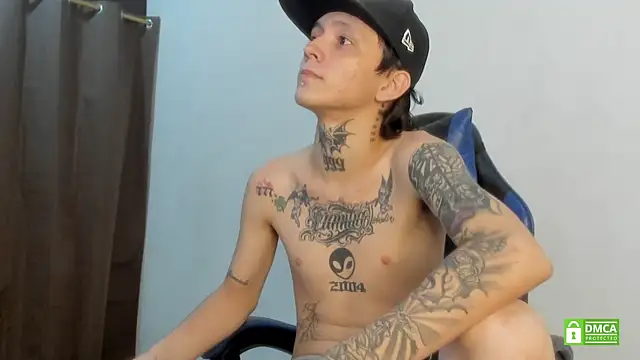 Nick_TattooedGuy live