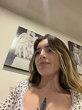 IsadoraGalle_ live