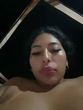 emmyjhonson07 live