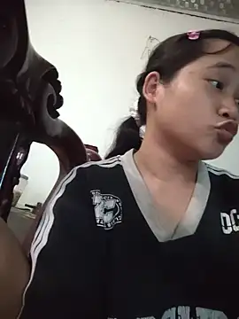 Mimi_sexyz09 live