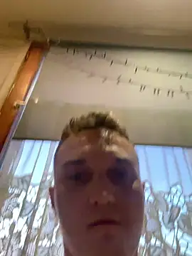 Hubercik2222 live