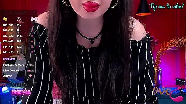 Mayzzie live
