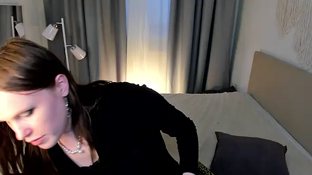 EffieMinki live