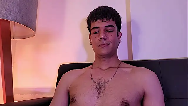 Derek_stud_ live
