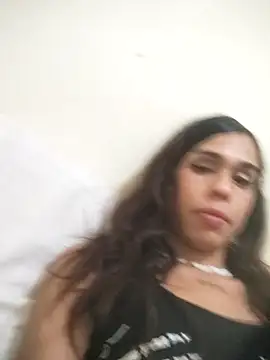 pretty_ariiel live