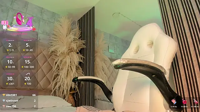 nahomyrusell_ live