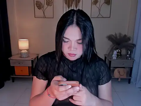 MaxeneCullens live