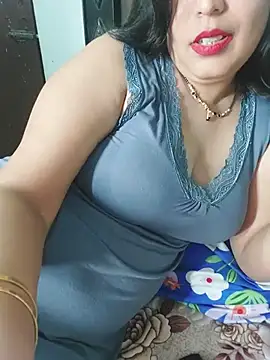 Poojabhabi101 live