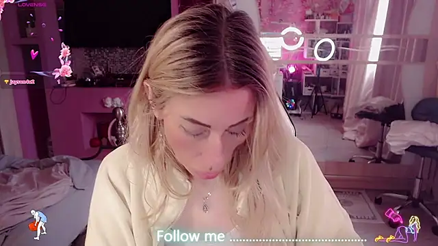 AnnieGOld_ live
