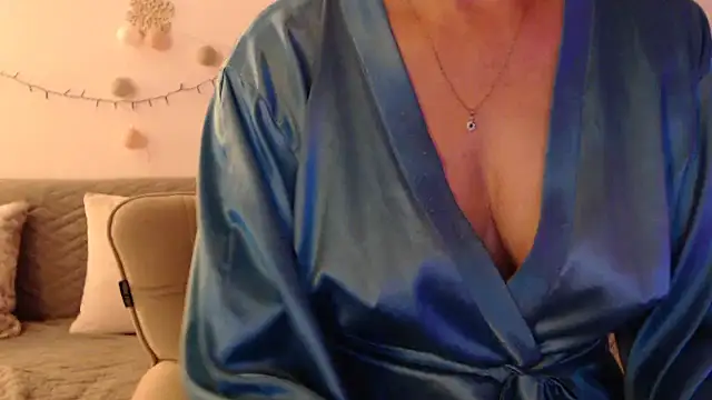 YourfantasyGiuly live
