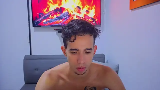 alexandro260 live
