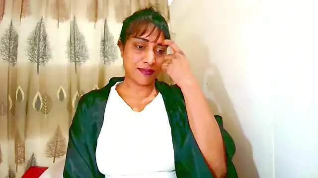 Indian_Erotic69 live