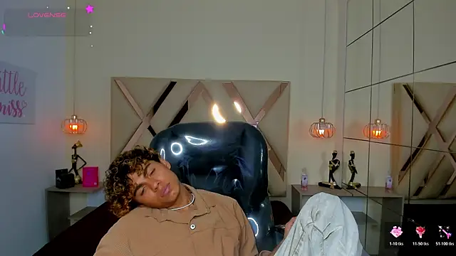 Anyelo_Twink live