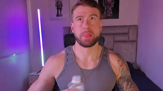 paul_rogerr live