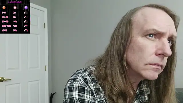 Magnus_Luv live