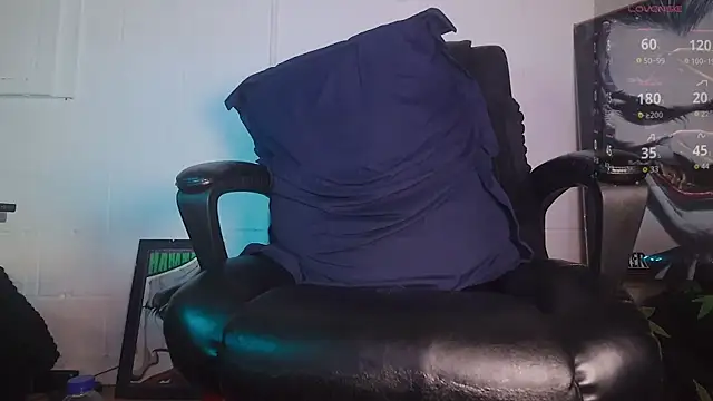 Pussypounder_10 live