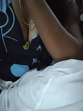 Ezabelljohn live