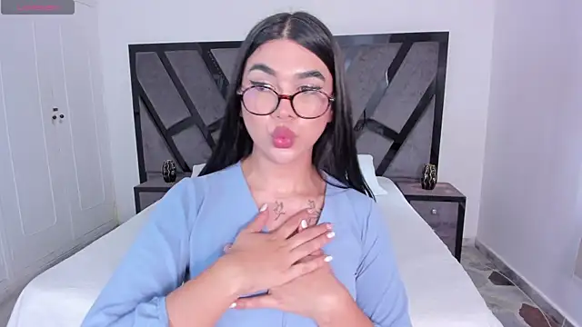 RoseCassie live