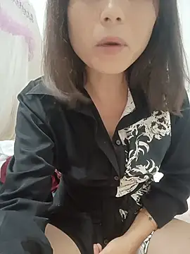 Linda-yiyi live