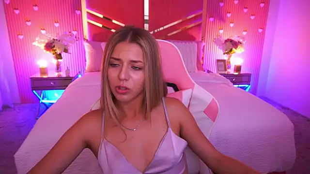 DoveLovee live