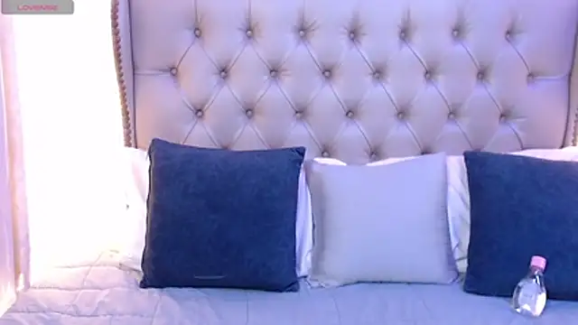 Liiamthompson live