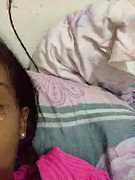 loveofpetitegirls34 live