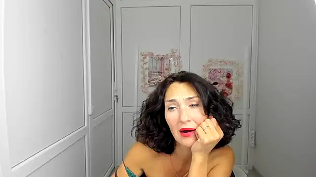OliviaKateee live