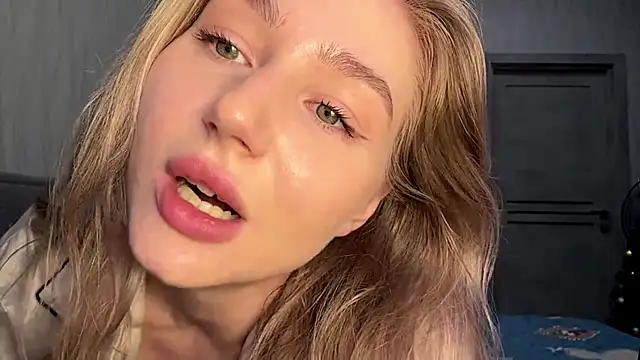 ValerieTupy live
