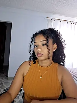 Tammy-Bliss live