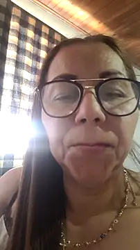 Ladymilf12 live