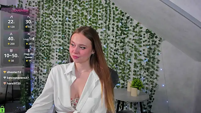 Vanessa_Williamsonn live