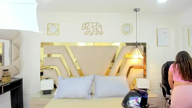tania_brown01 live